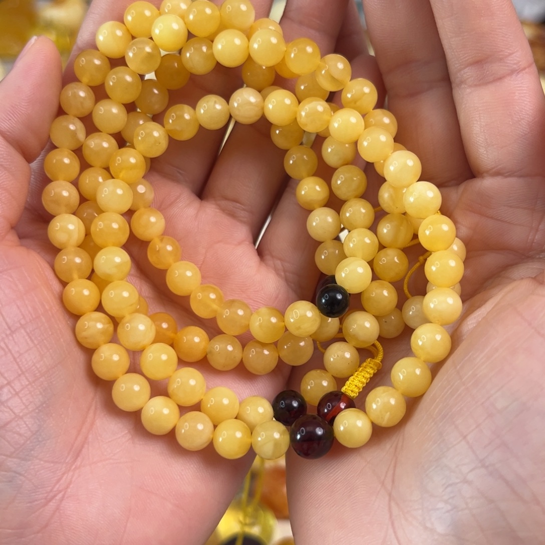 小***张蜜蜡未镶嵌裸石蜜蜡