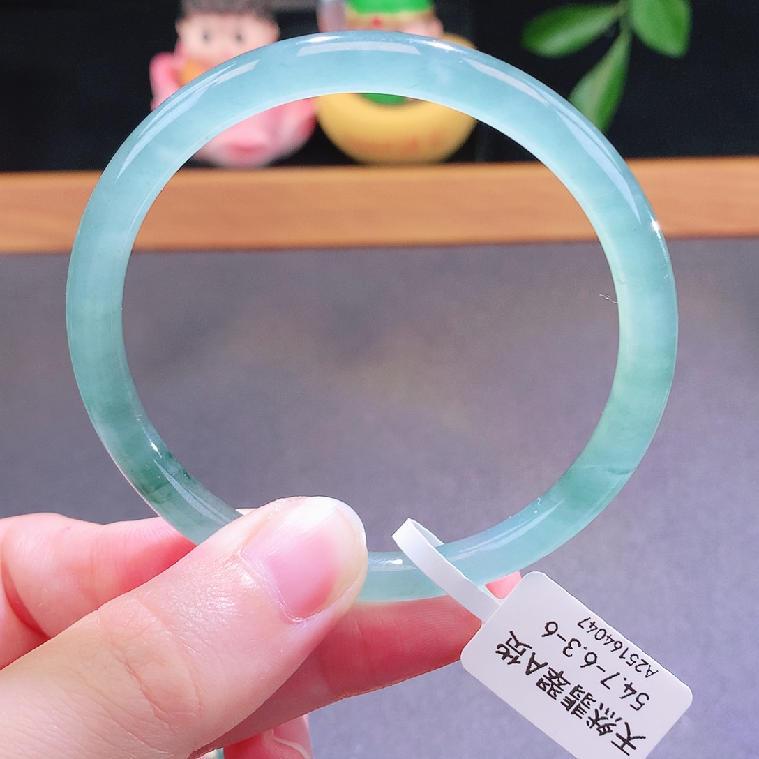 翡翠未镶嵌手镯天然翡翠