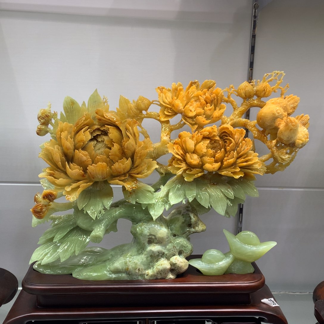 蛇纹石玉（覆膜）珠宝奇石未镶嵌