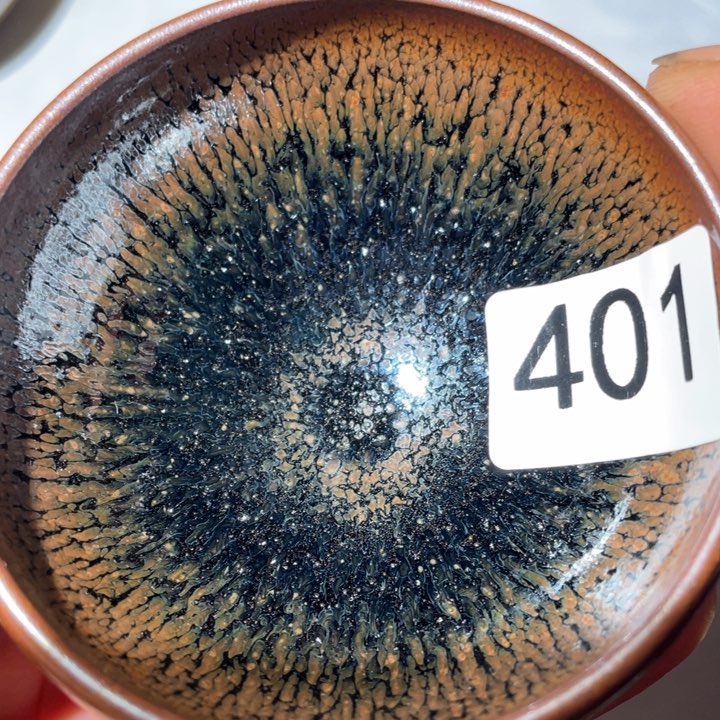 茶盏茶色头发有点卷401