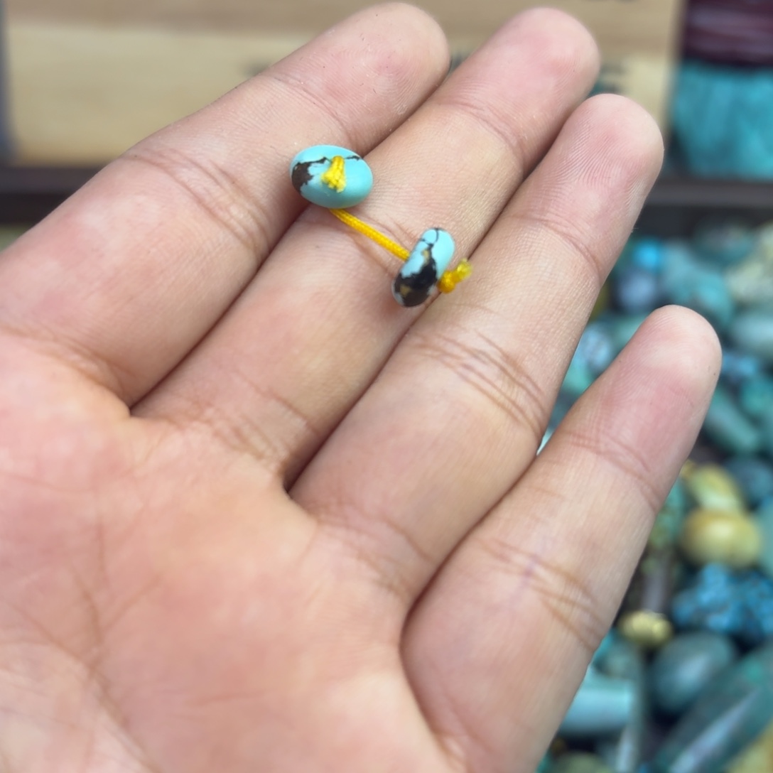 南红玛瑙未镶嵌绿松石