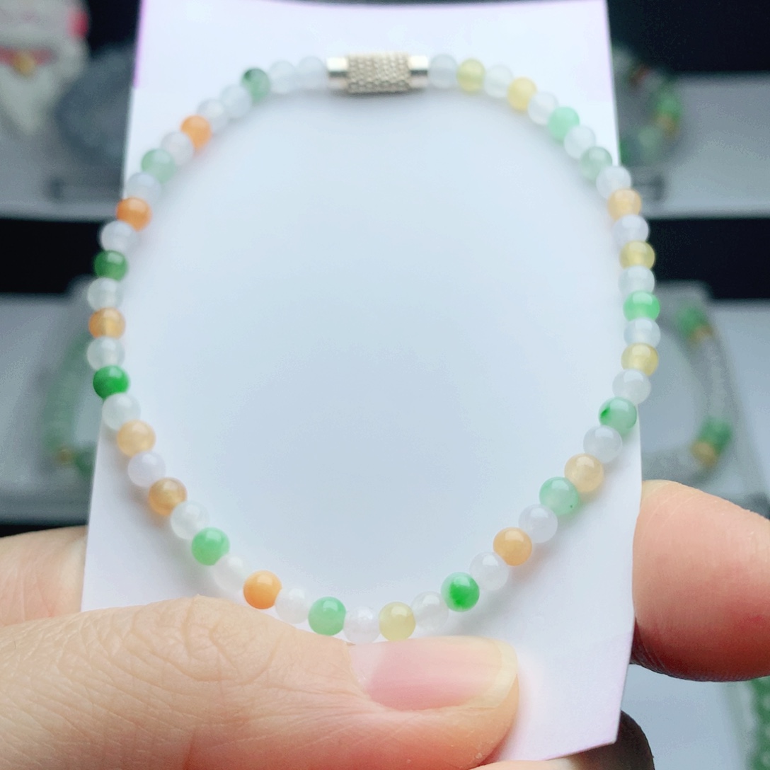 翡翠手链未镶嵌珠串