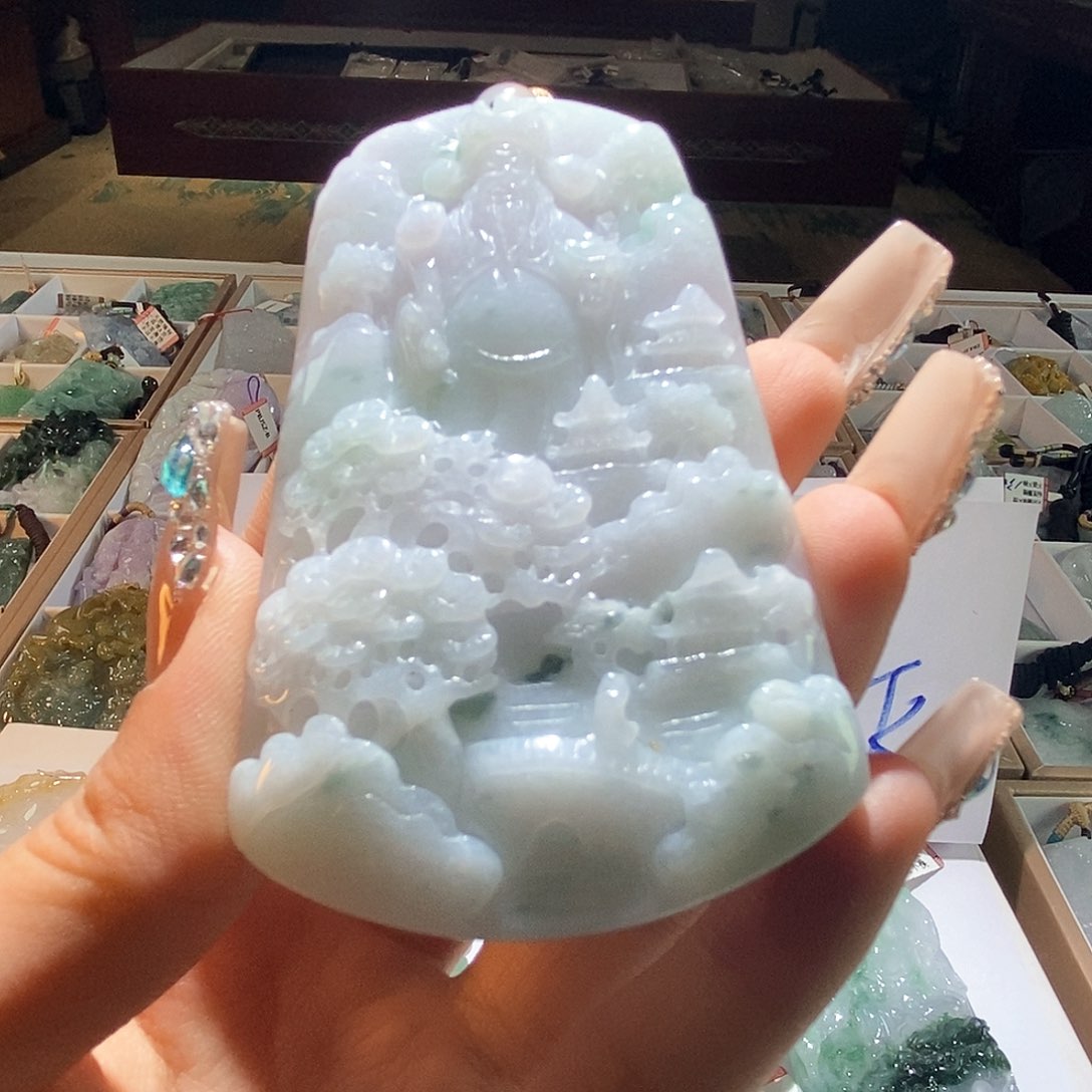 翡翠颈饰未镶嵌天然