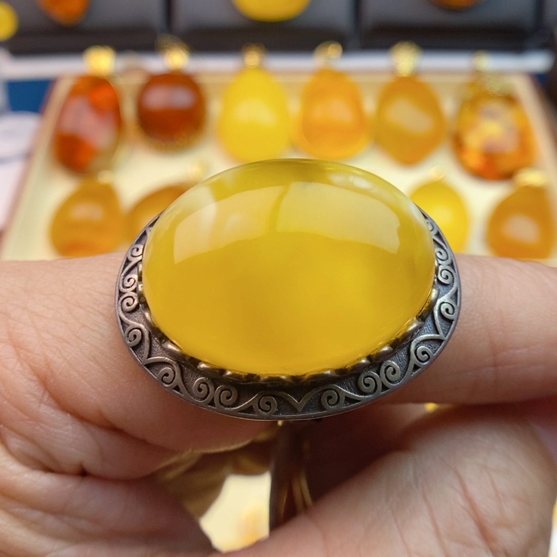 琥珀戒指银S925镶嵌仿古银