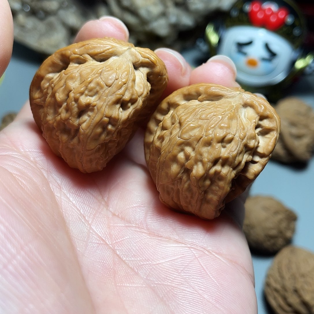 核桃手串/手链精品白狮子异形半壁