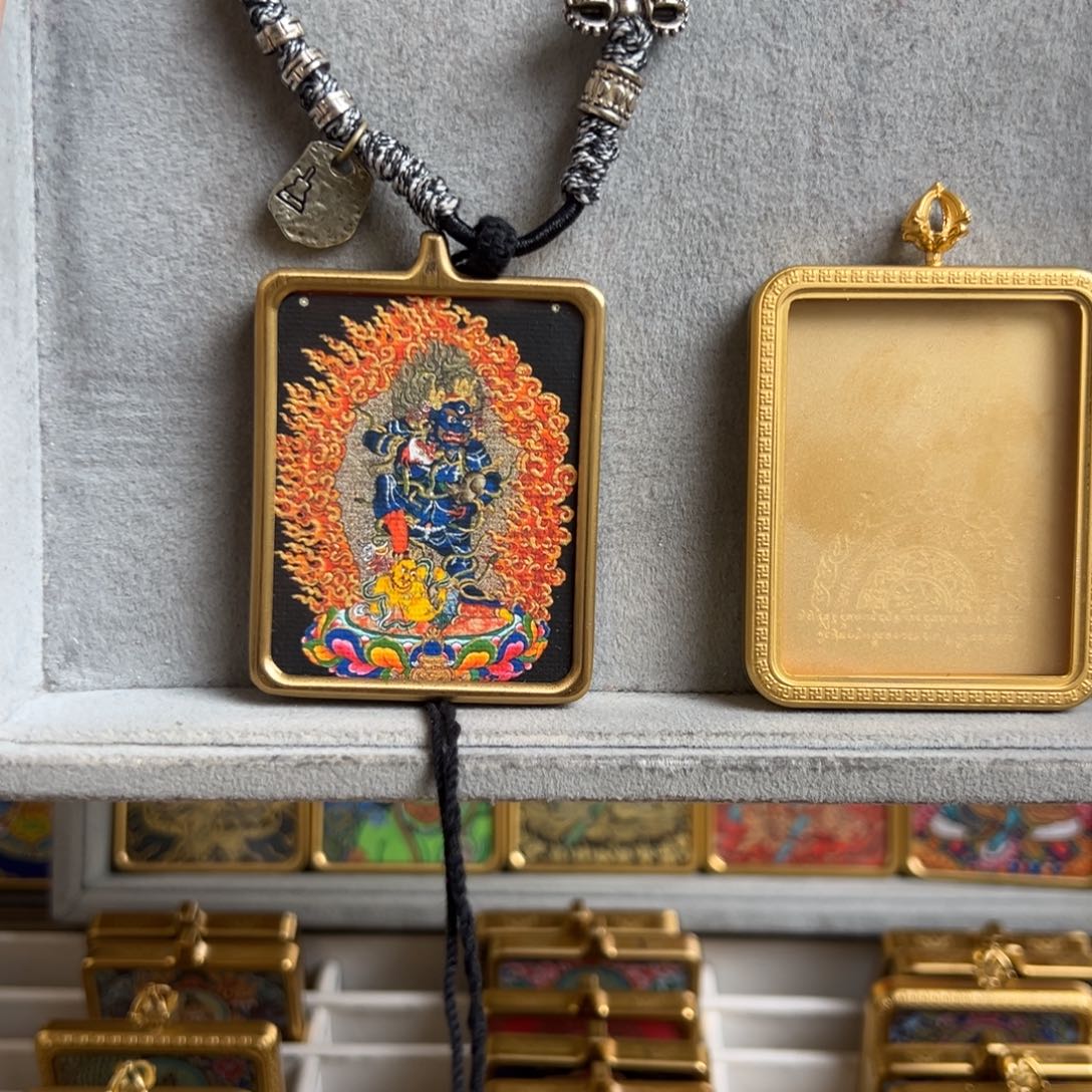 吊坠W*h单面私人定制黑财神