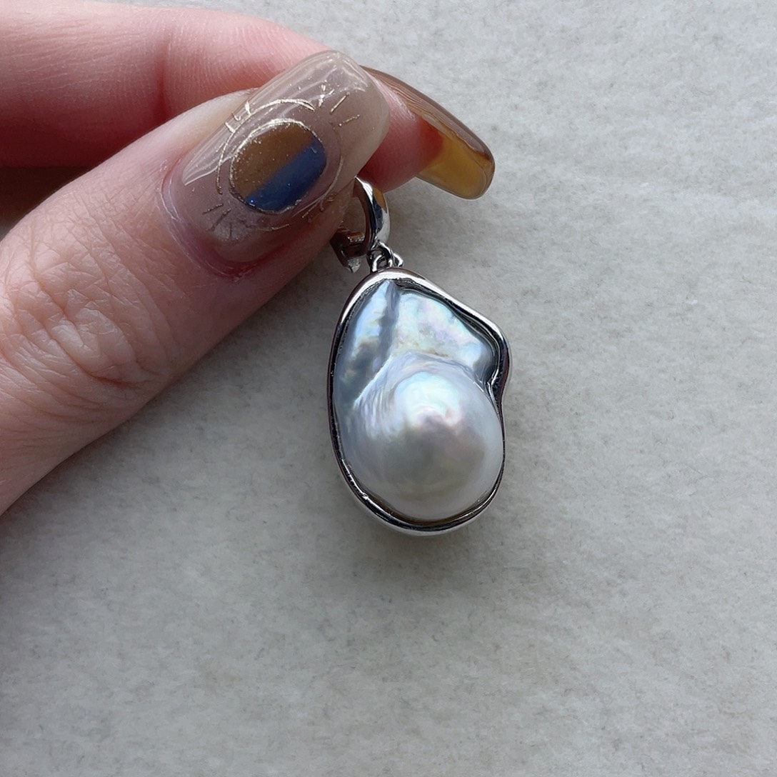银S925镶嵌吊坠58海水珍珠
