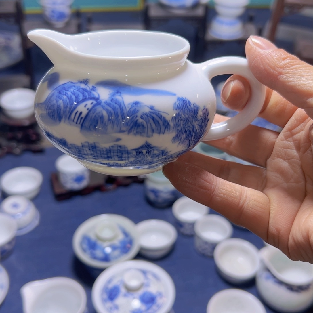 碗手绘山水带把公道杯