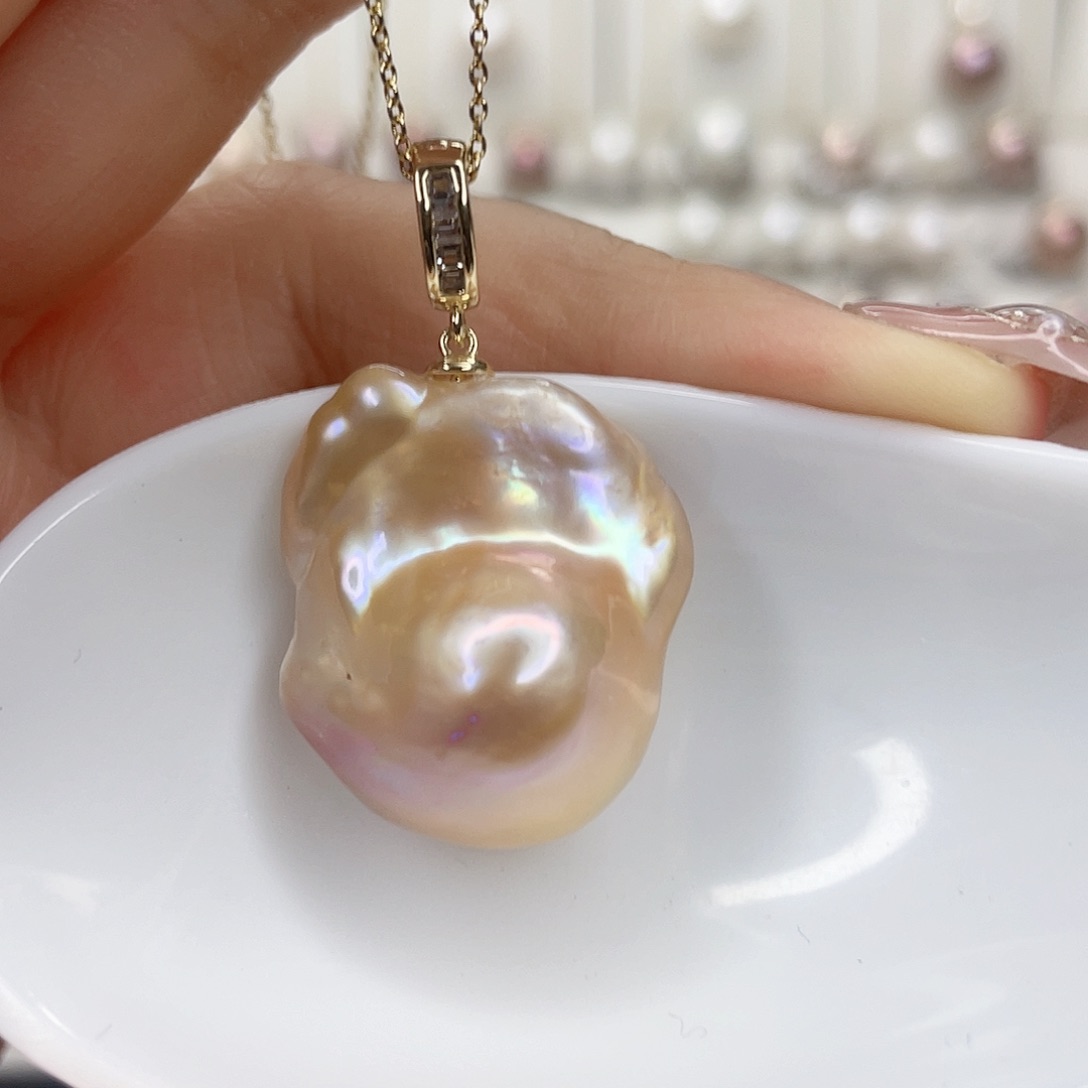 淡水珍珠未镶嵌吊坠(赠链)