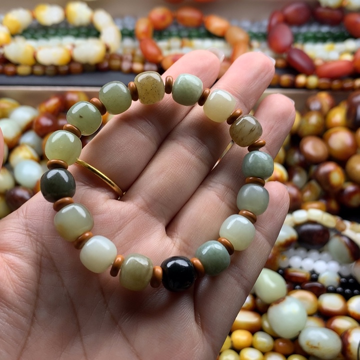 手链未镶嵌和田玉