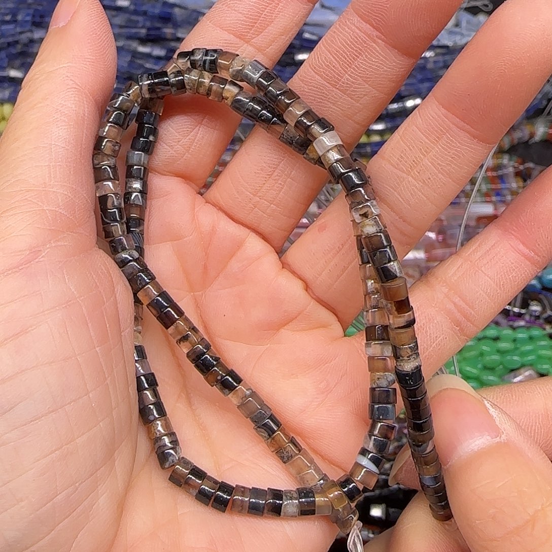 玛瑙/玉髓合金珠宝半成品黑樱花玛瑙4mm一条