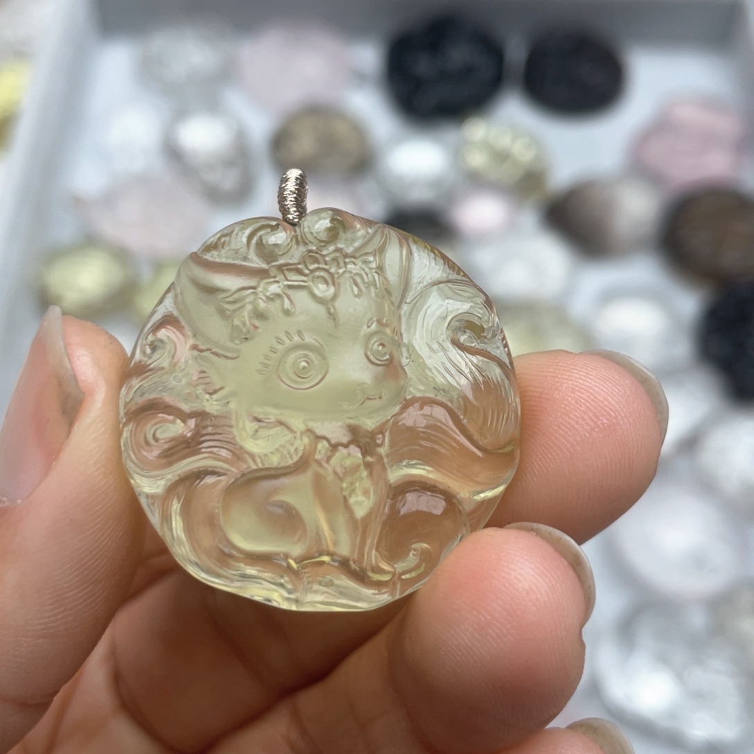 未镶嵌吊坠(不含链)水晶