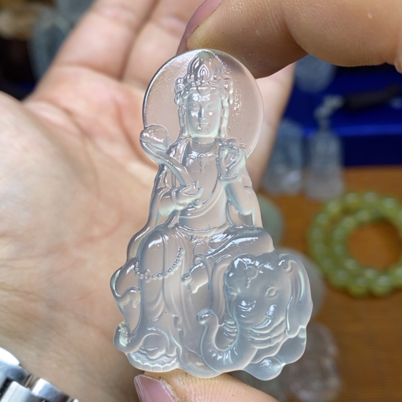 【闪购商品】蛇纹石玉颈饰未镶嵌