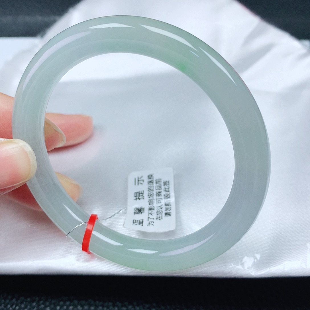 翡翠手镯未镶嵌山*54圈