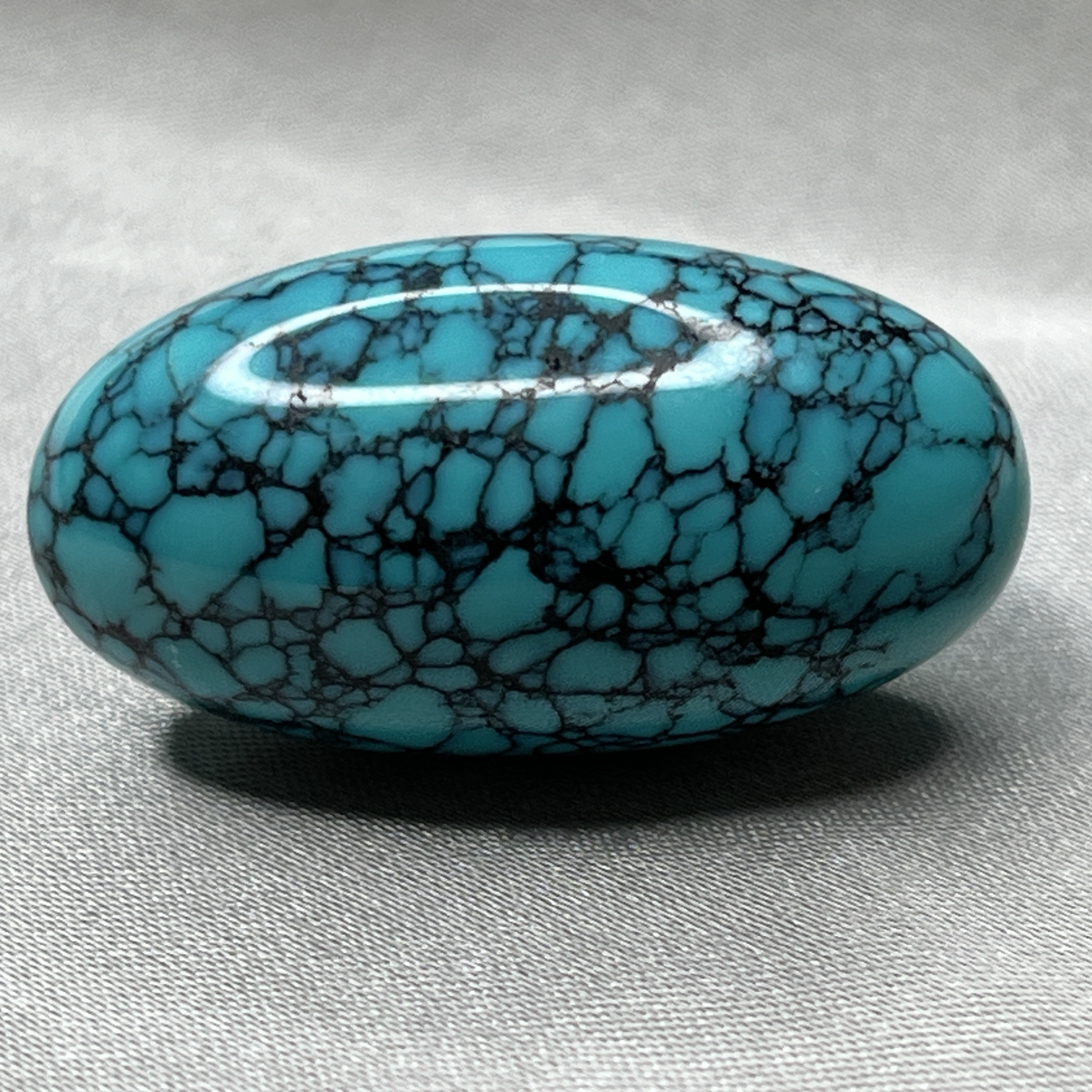 原矿高瓷乌兰花绿松石枣珠，16.1*30.6mm,12.13克