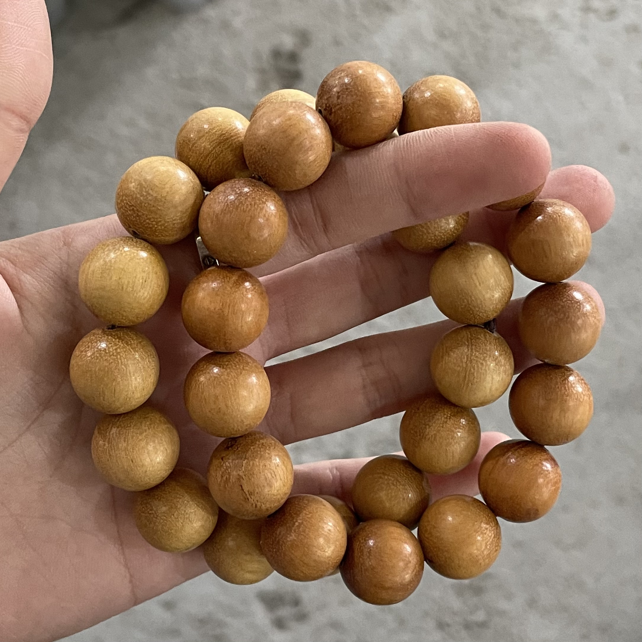 W868老山檀香卡1.5单圈手串