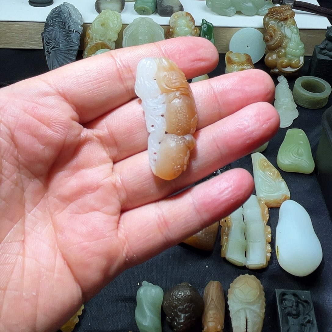 和田玉颈饰未镶嵌