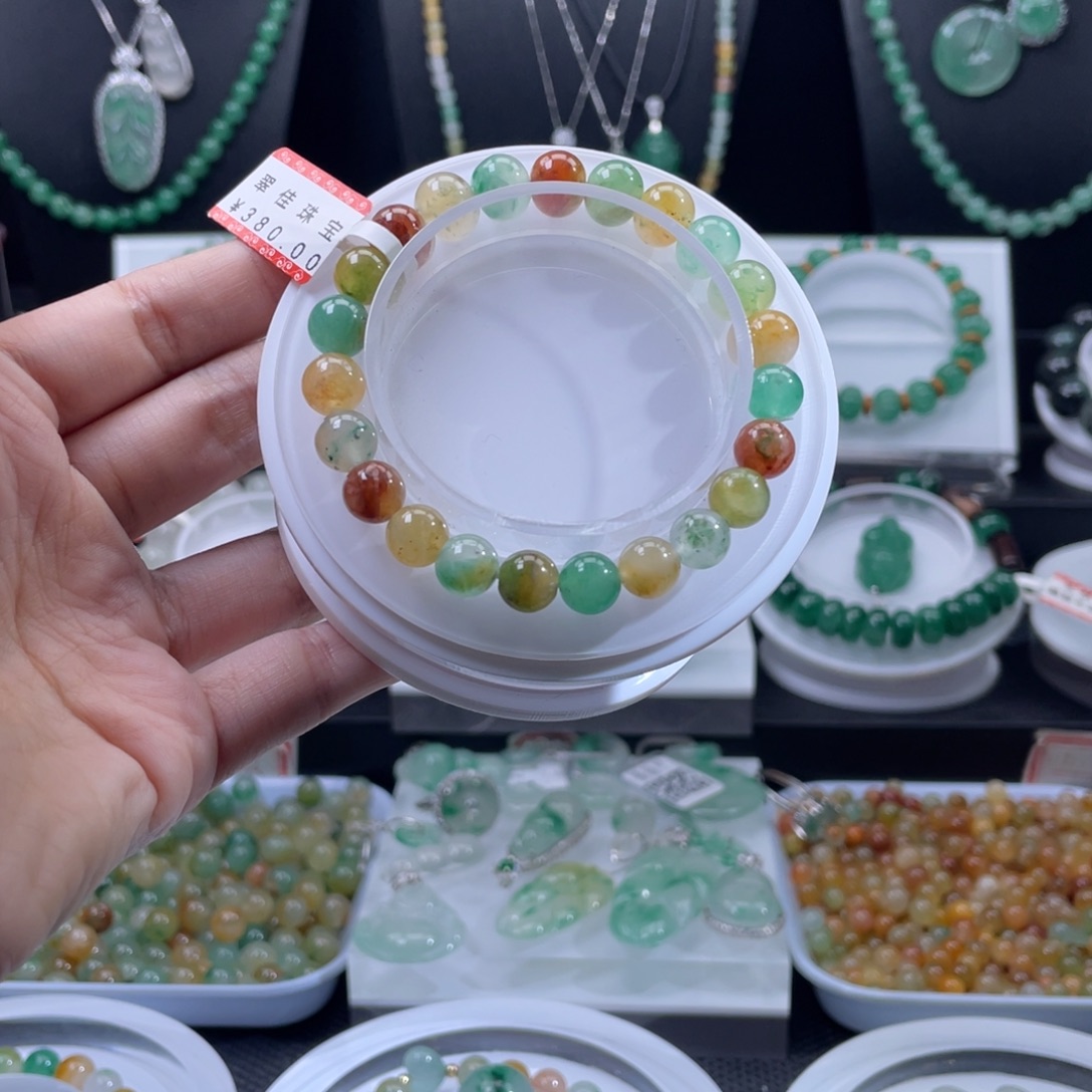 纳***青石英质玉（非洲翠）未镶嵌手串