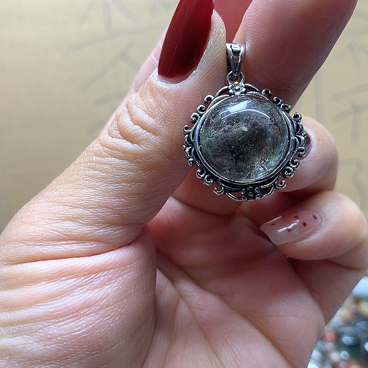 水晶水晶吊坠未镶嵌