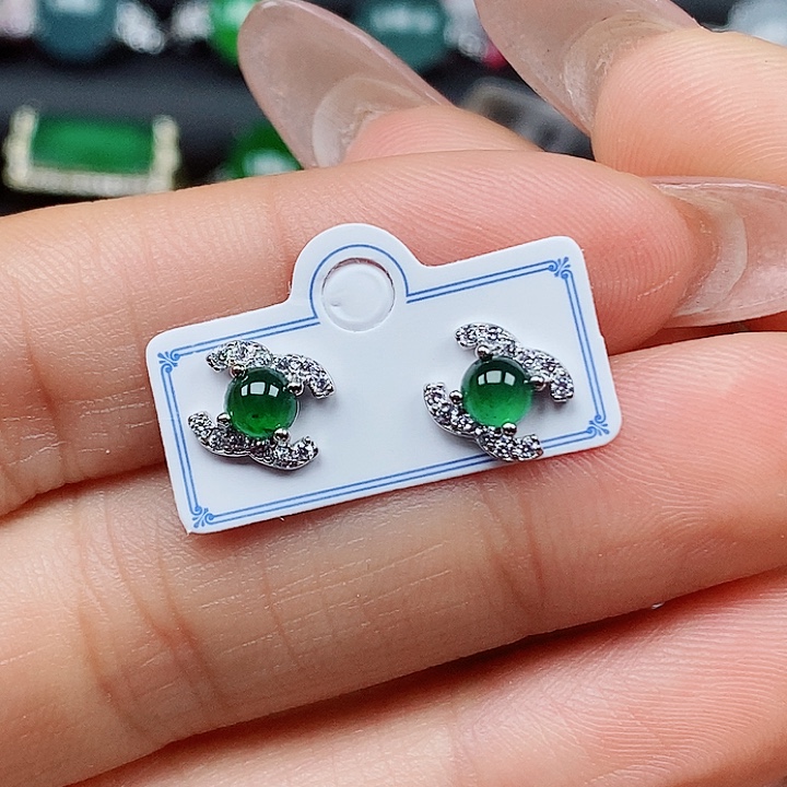 翡翠耳饰未镶嵌耳钉