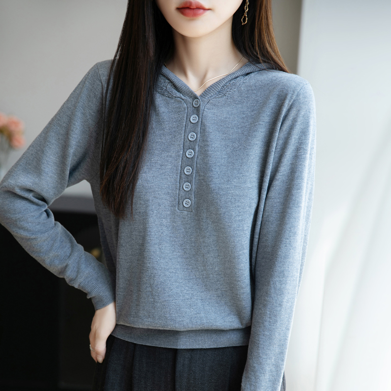 秋季新款精纺羊毛7扣镂空针织帽衫时尚百搭宽松显瘦连帽针织打底