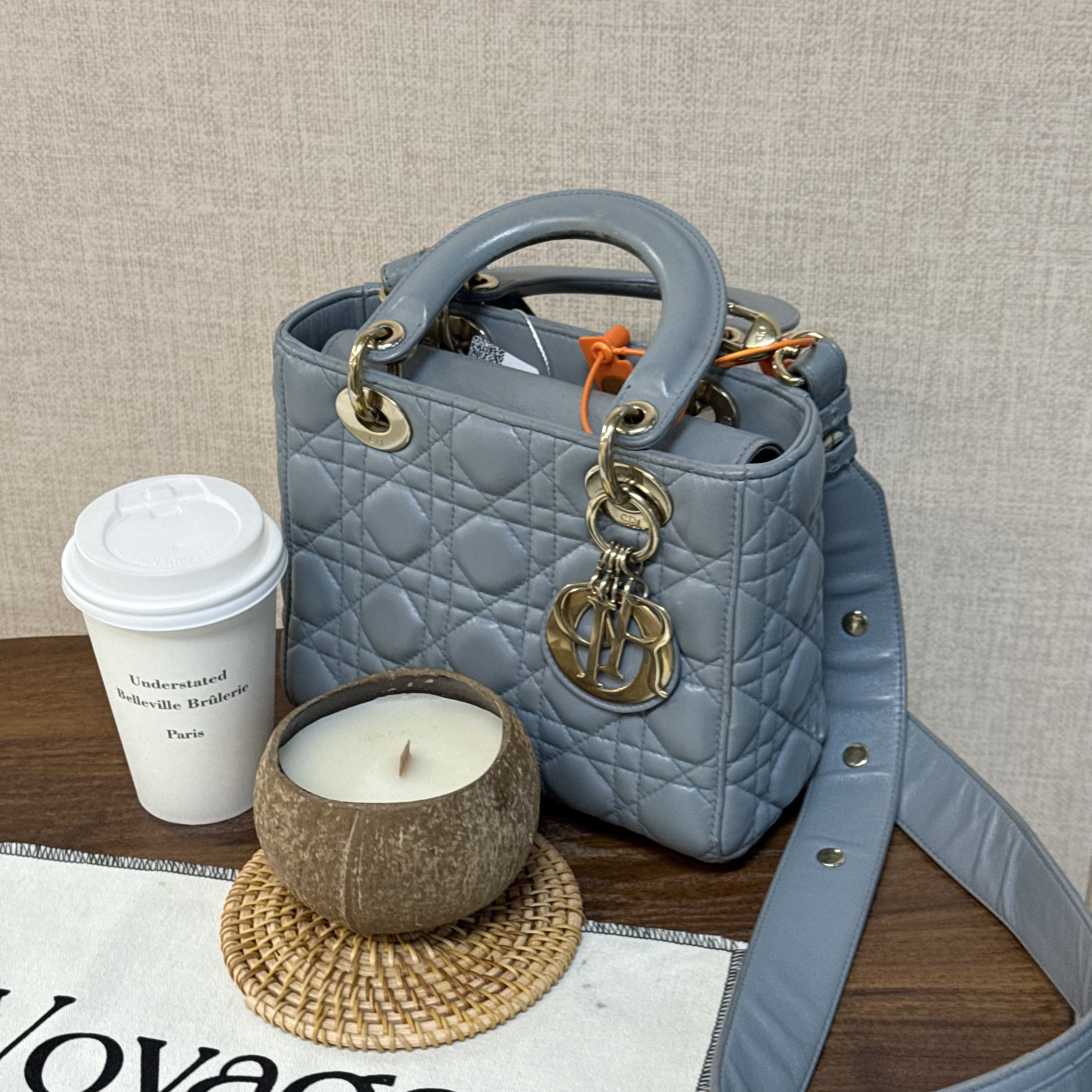 95新 DIOR/迪奥 dior雾霾蓝金扣徽章四格戴妃