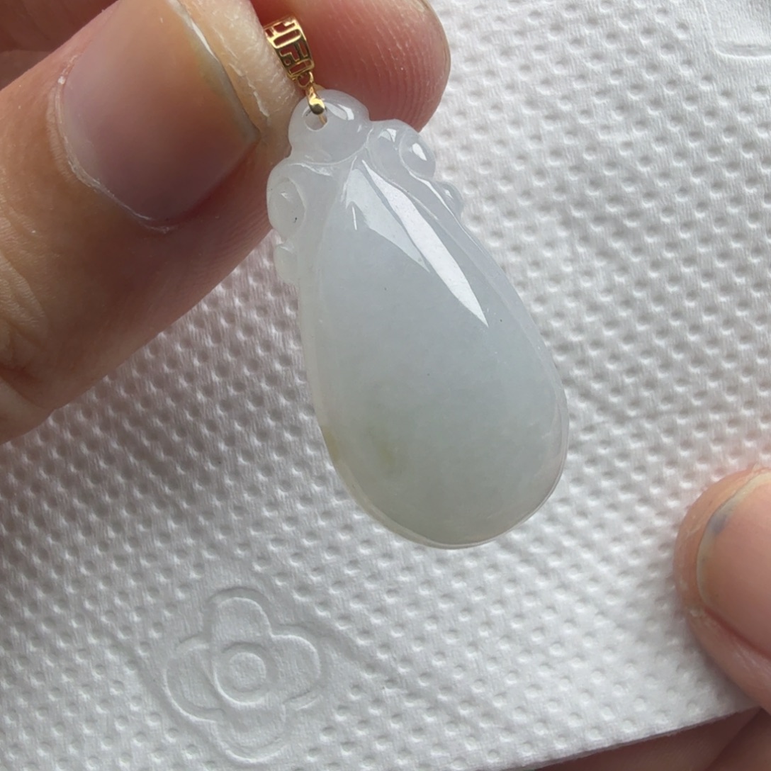 翡翠未镶嵌颈饰32