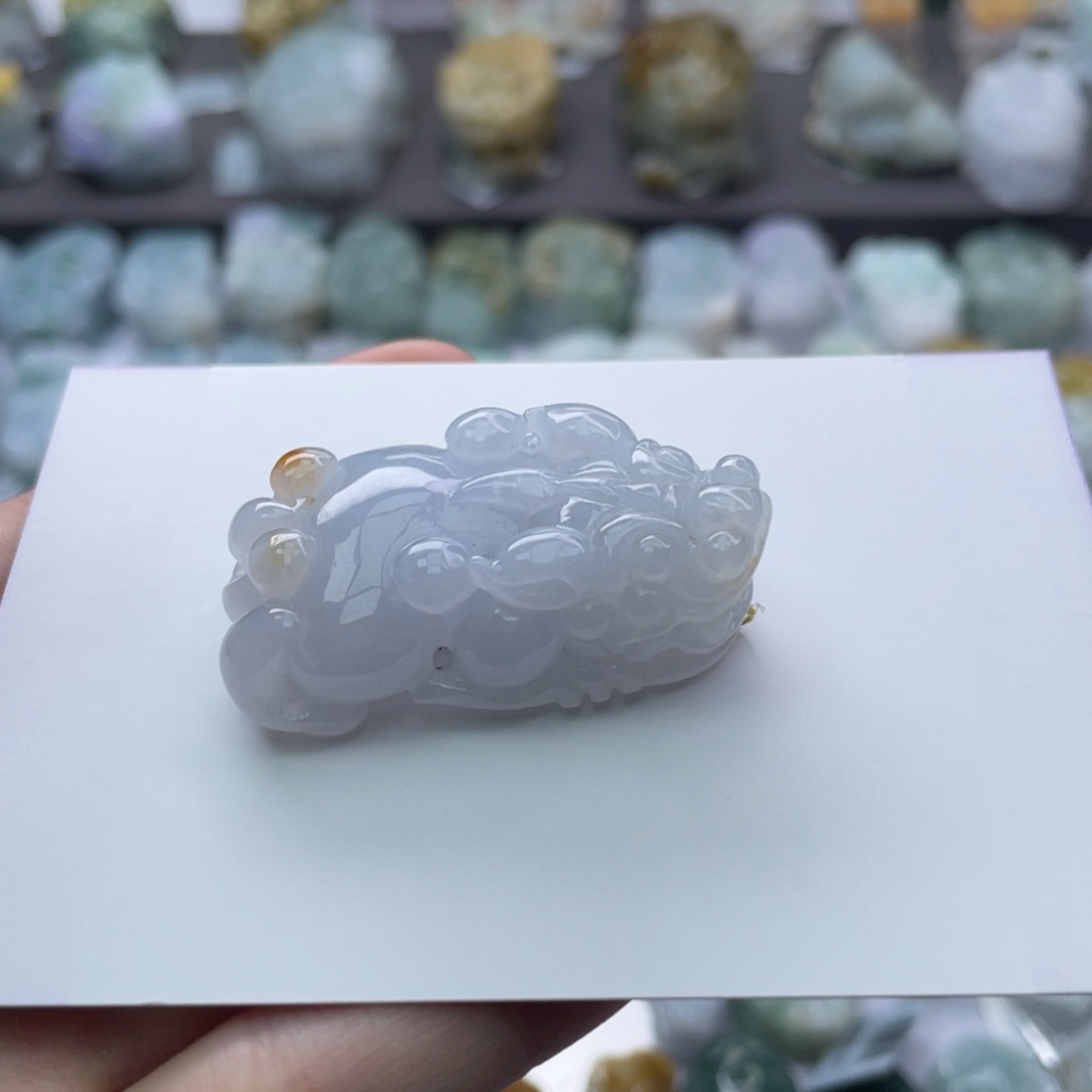 翡翠颈饰未镶嵌貔貅