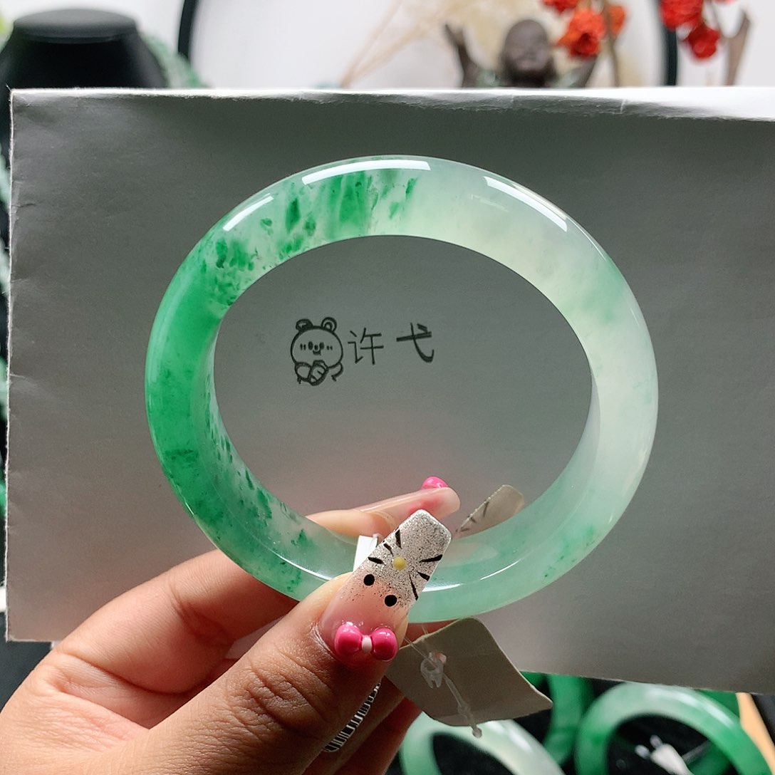 石英质玉镯子未镶嵌b****f