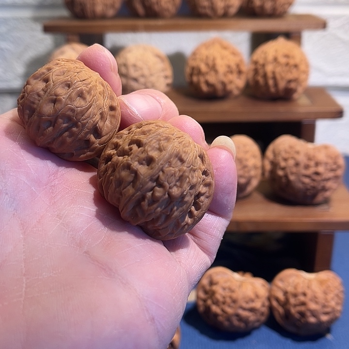 文玩核桃吊坠磨盘