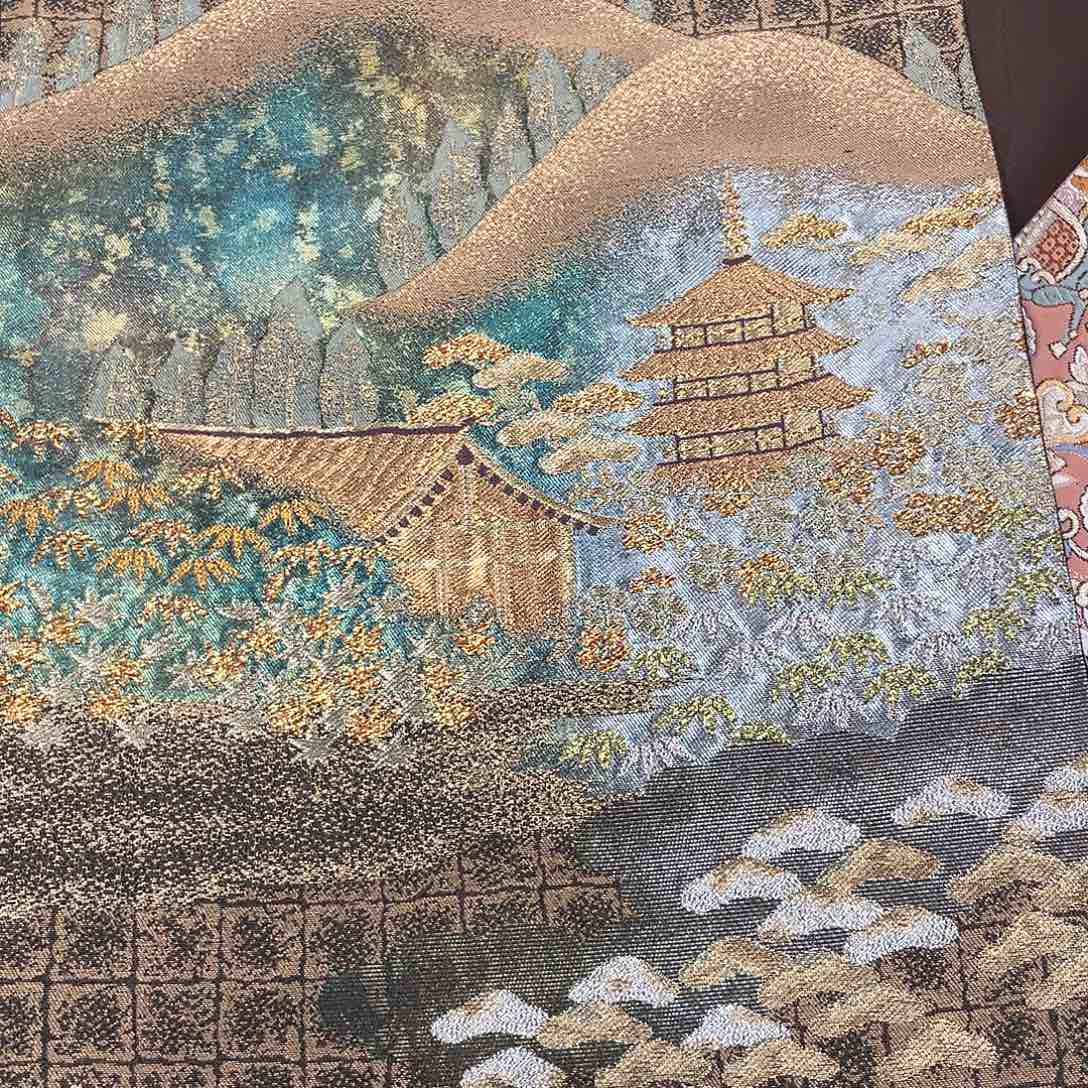 嘉***虞搪瓷杯子里还有很多东西