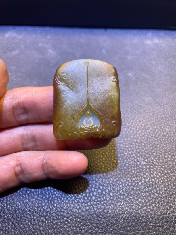 翡翠私人定制悟道（毛货未抛光）