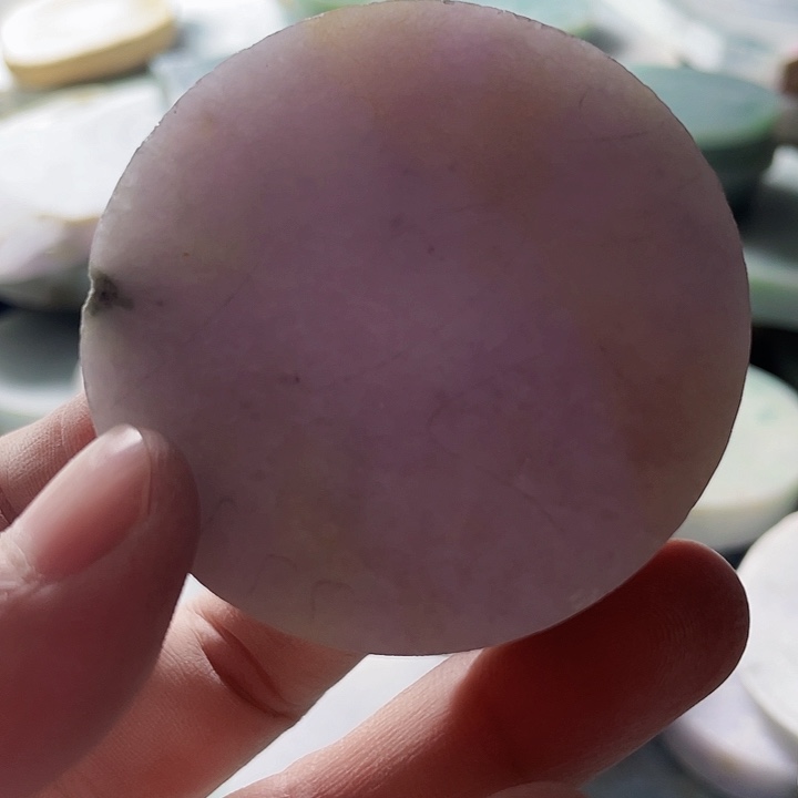 翡翠颈饰未镶嵌毛料46