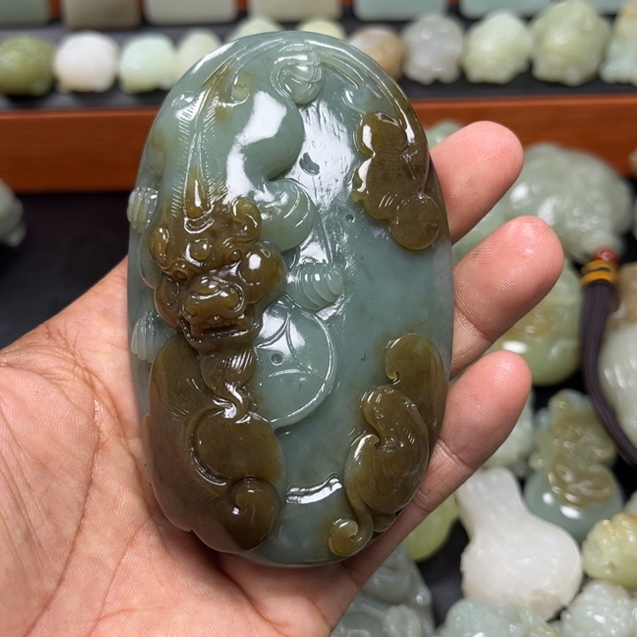 旺***仔和田玉未镶嵌挂件