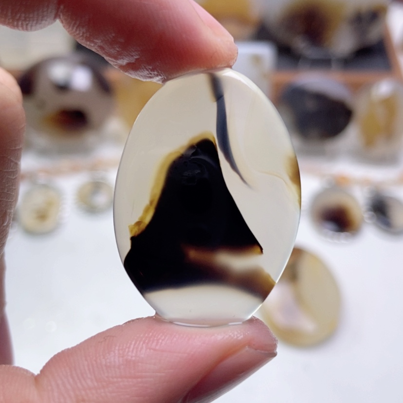 【闪购商品】玛瑙/玉髓颈饰未镶嵌