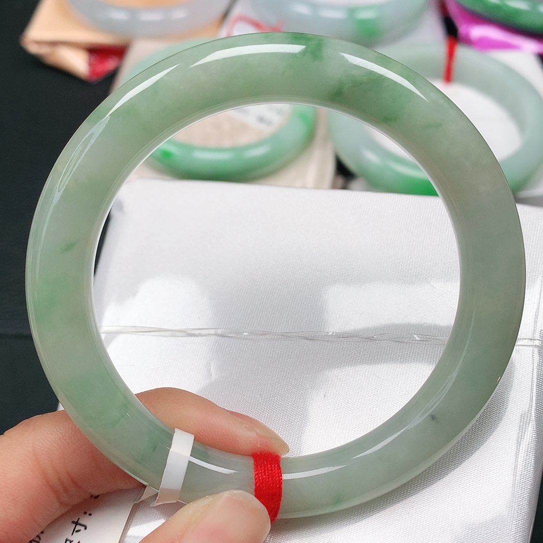 翡翠手镯（圆镯）未镶嵌天然翡翠手镯55