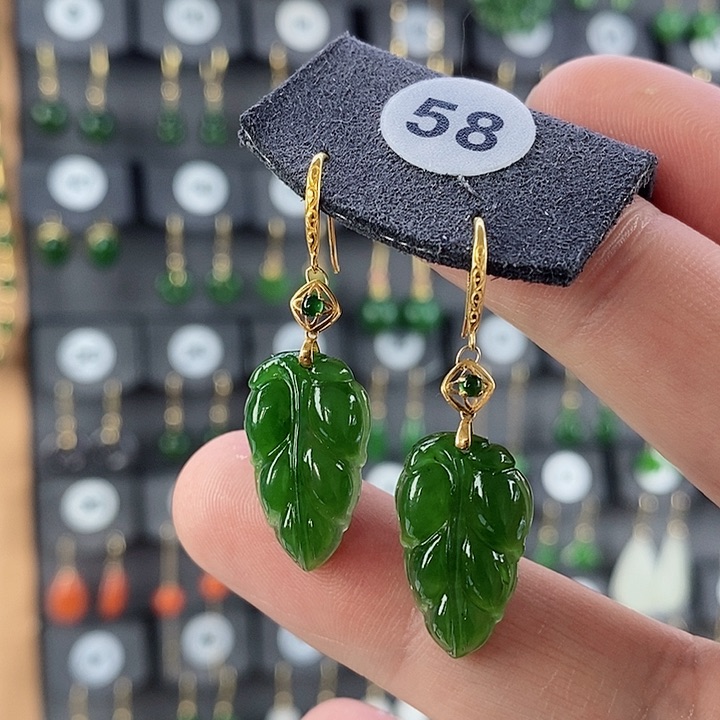 和田玉耳饰18K金镶嵌