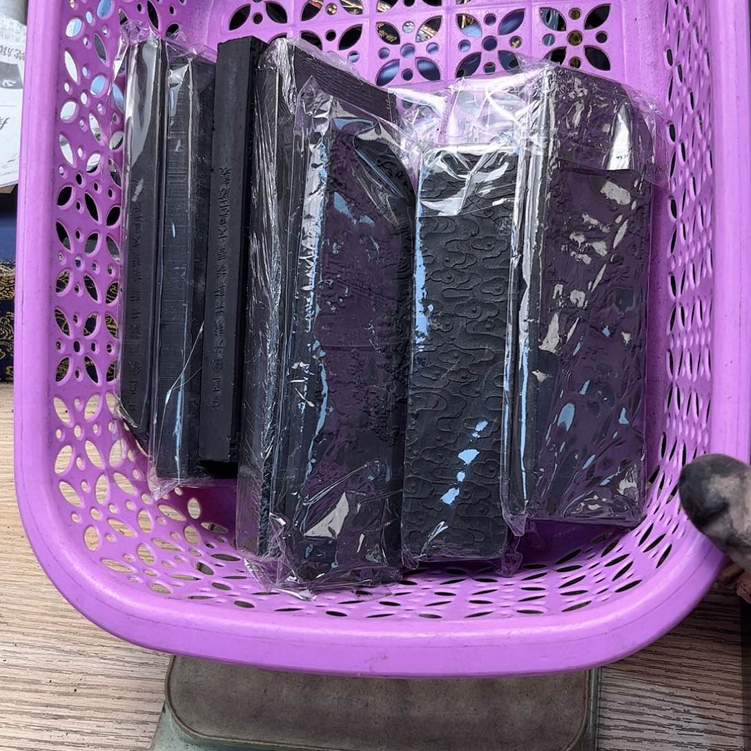 哈哈哈哈哈刚刚2斤