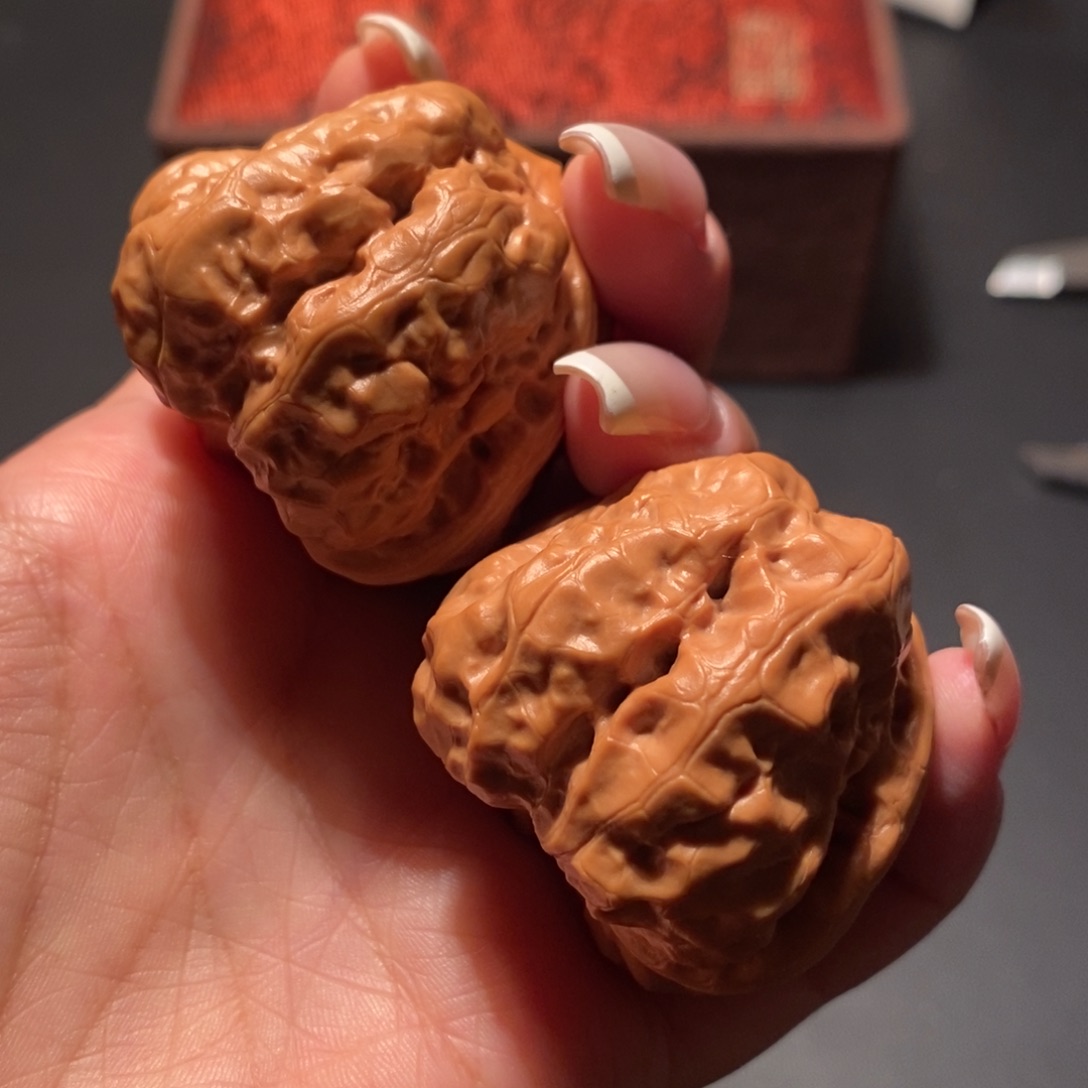 吊坠文玩核桃空**…