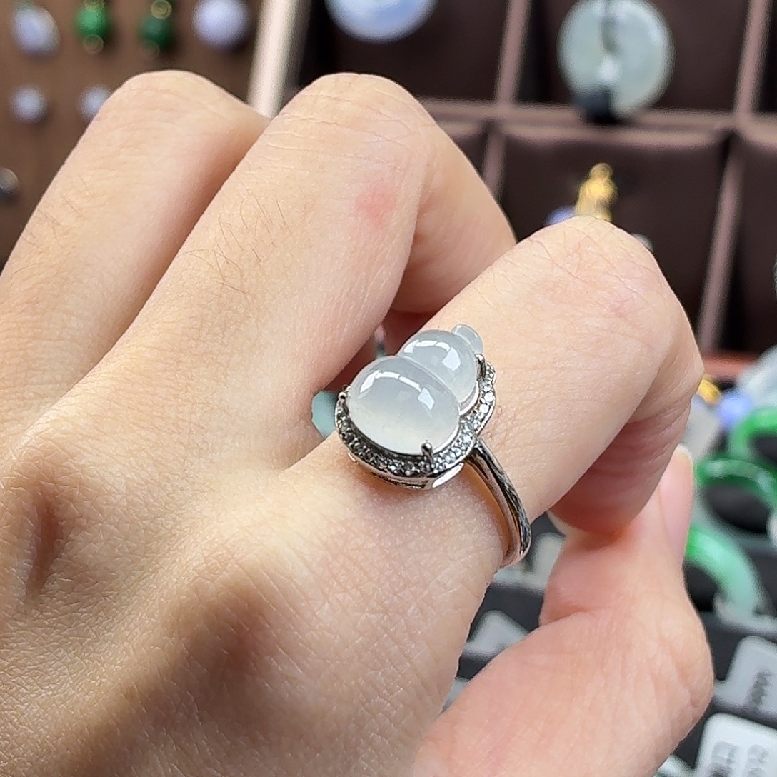 翡翠未镶嵌戒指翡翠戒指