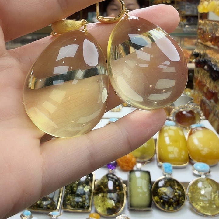 琥珀未镶嵌珠宝奇石