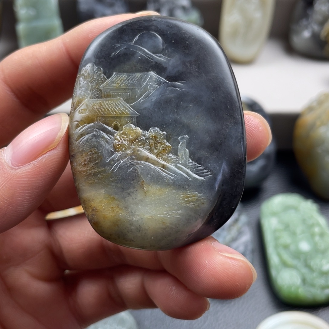 山***长和田玉未镶嵌挂件