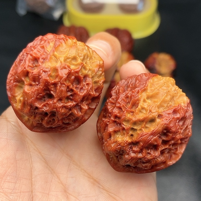 【闪购商品】把件文玩核桃41尺珊瑚绣球蟾