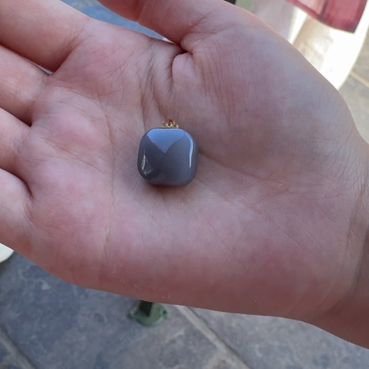 和田玉18K金镶嵌颈饰