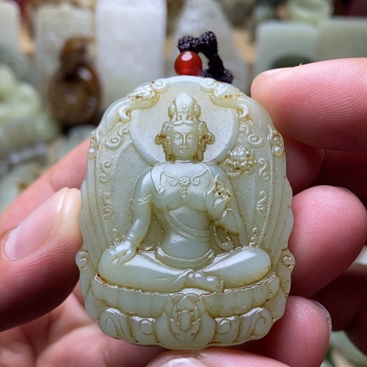 和田玉未镶嵌挂件