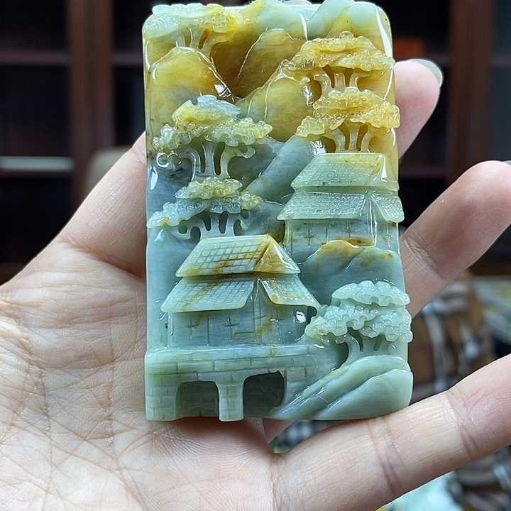 蛇纹石玉未镶嵌颈饰