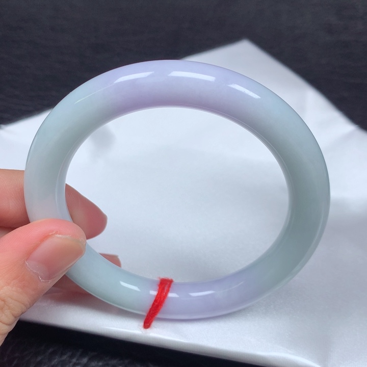 翡翠手镯（圆镯）未镶嵌