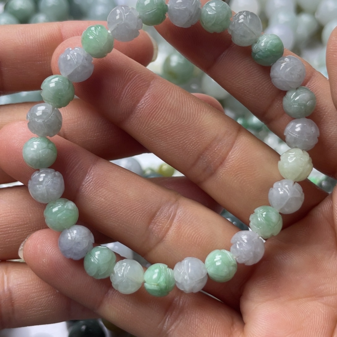 翡翠未镶嵌颈饰111