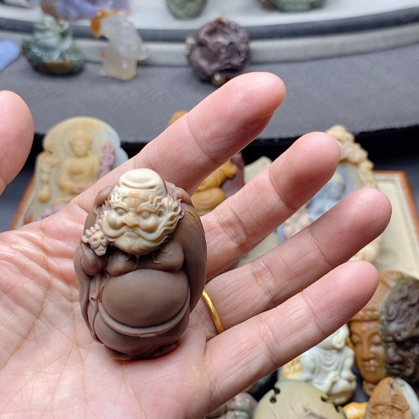 【闪购商品】定制石英质玉吊坠 未镶嵌