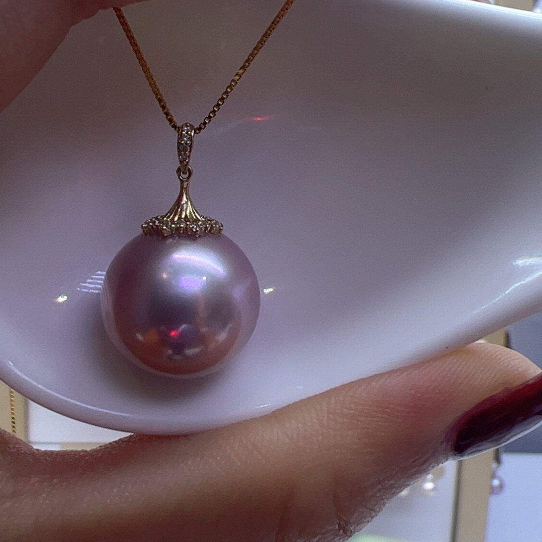淡水珍珠吊坠(赠链)18K金镶嵌
